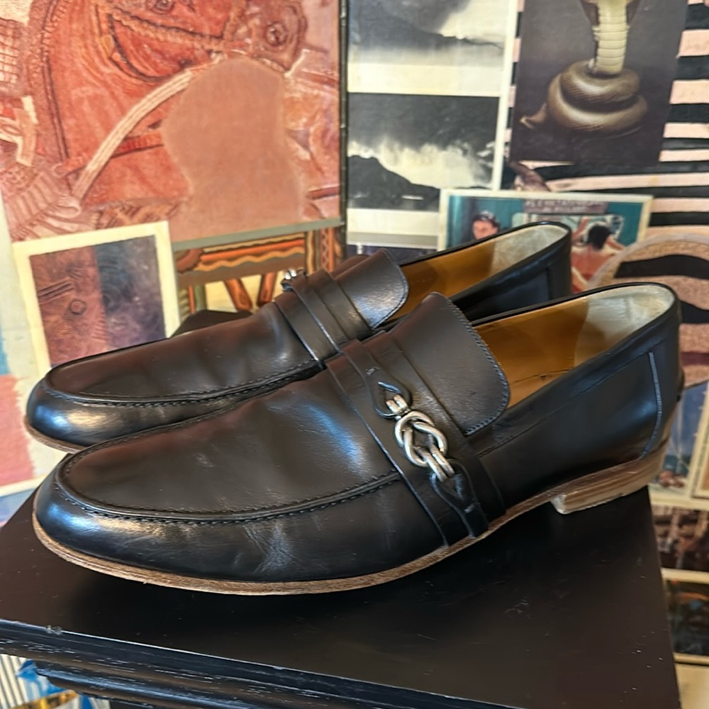 TIMELESS Vintage Black Gucci Leather Knot Bit Loafers